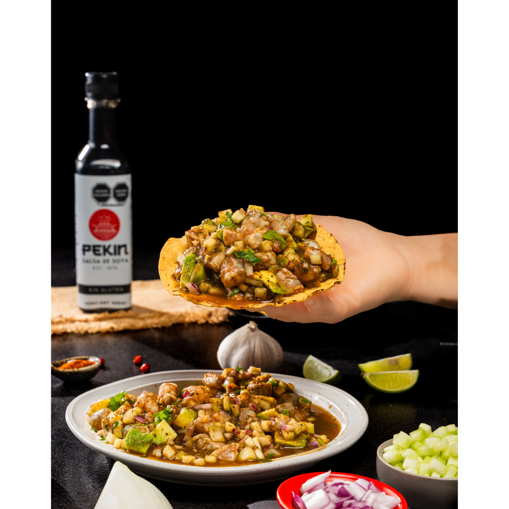 Salsa de soya Pekin para aderezar y marinar en presentación de 355 ml